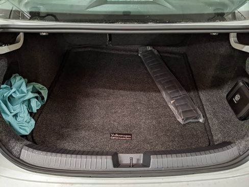 New 2026 Volkswagen Jetta SE image 25