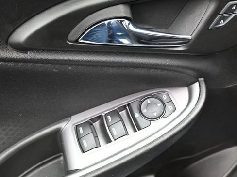 Used 2024 Chevrolet Malibu LT FWD image 19