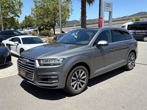 Used 2017 Audi Q7 3.0T Premium Plus w/ Premium Plus Package AWD/4WD image 1