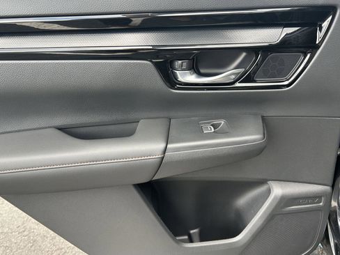 Used 2024 Honda CR-V Sport Touring image 15