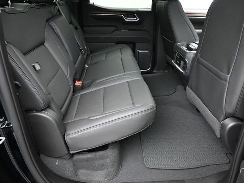 New 2026 GMC Sierra 1500 Denali w/ Technology Package image 8