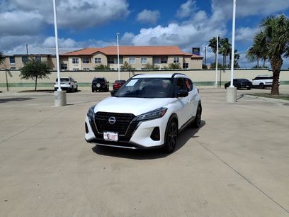 Used 2023 Nissan Kicks SR