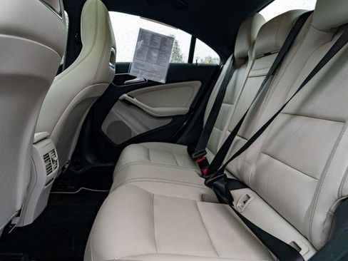 Used 2016 Mercedes-Benz CLA 250 4MATIC image 25