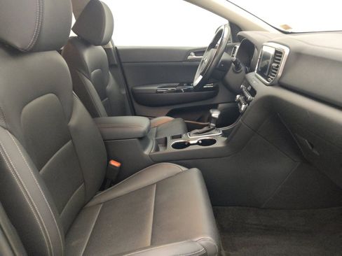 Used 2020 Kia Sportage EX FWD image 21