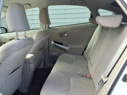 Used 2012 Toyota Prius Two FWD image 8