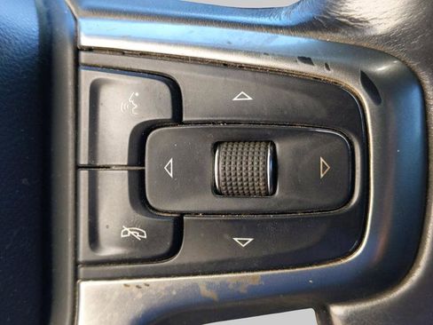 Used 2021 Chevrolet Silverado 1500 LTZ AWD/4WD image 24