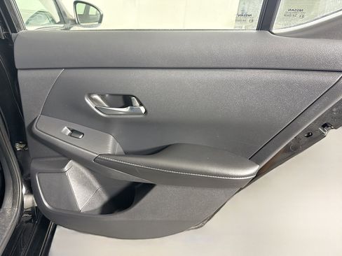 Used 2022 Nissan Sentra S image 28