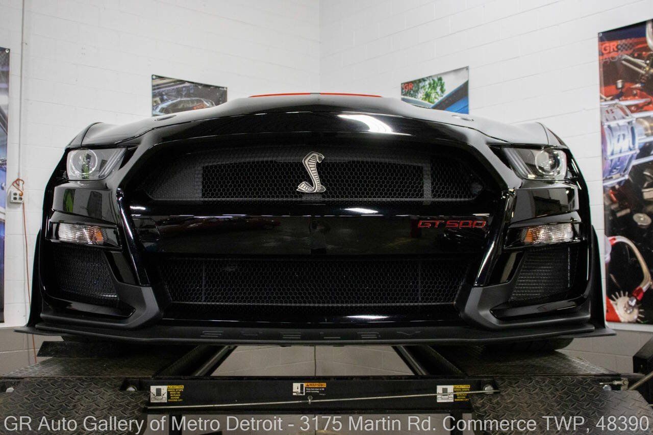 Used 2020 Ford Mustang Shelby GT500 w/ Carbon Fiber Track Pack RWD image 20