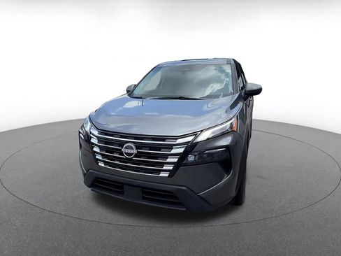 Used 2025 Nissan Rogue SV FWD image 6
