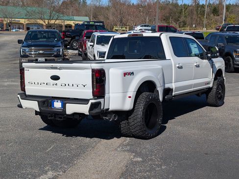 New 2026 Ford F350 Lariat w/ Lariat Premium Package image 9