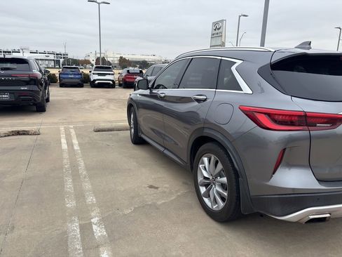 Certified 2020 INFINITI QX50 Luxe image 9