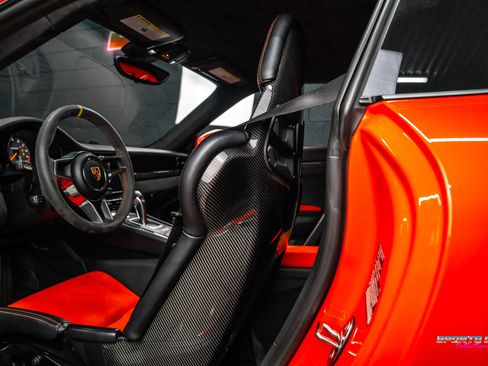 Used 2016 Porsche 911 GT3 RS image 40