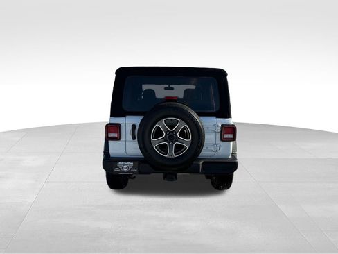 Used 2021 Jeep Wrangler Unlimited Sport image 7
