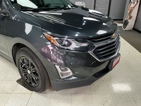 Used 2020 Chevrolet Equinox LT image 28
