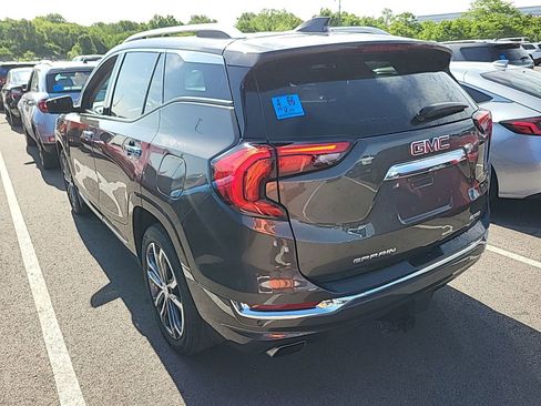 Used 2019 GMC Terrain Denali w/ Advanced Safety Package AWD/4WD image 2