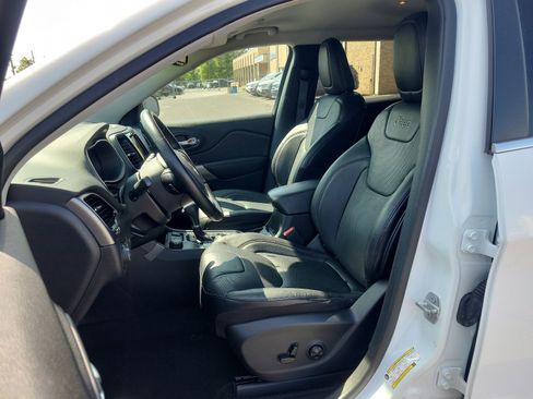 Certified 2020 Jeep Cherokee Limited image 13