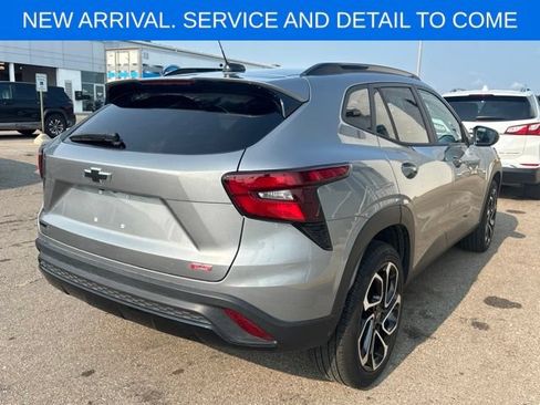 Certified 2024 Chevrolet Trax RS w/ Driver Confidence Package FWD image 7