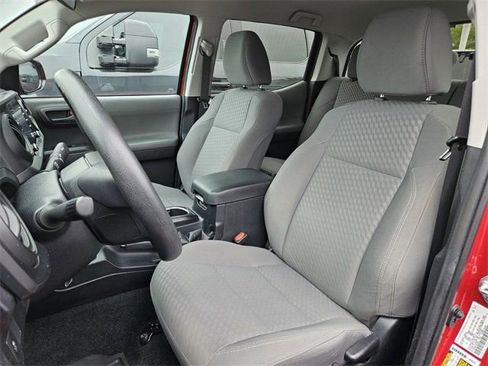 Used 2021 Toyota Tacoma SR w/ SR Convenience Package image 4