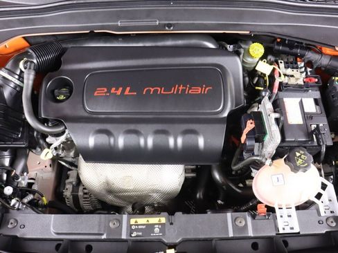 Used 2019 Jeep Renegade Altitude w/ Quick Order Package 2XM image 39