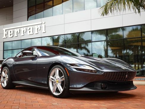 Certified 2024 Ferrari Roma image 21