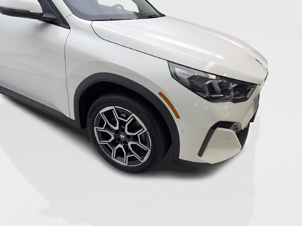 Used 2025 BMW X2 xDrive28i AWD/4WD image 21