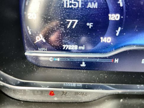 Used 2022 Chevrolet Tahoe RST w/ Luxury Package AWD/4WD image 12