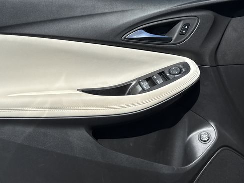 Used 2024 Buick Encore GX Preferred image 14