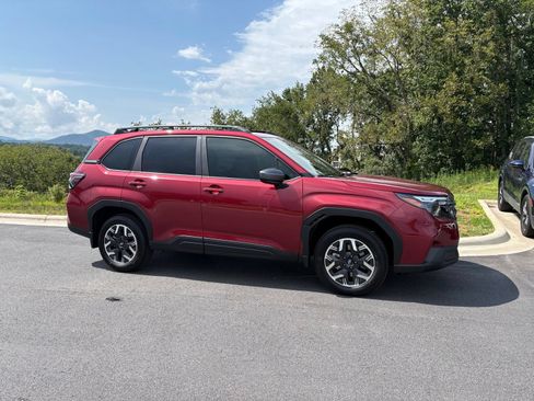 New 2026 Subaru Forester Premium AWD/4WD image 7