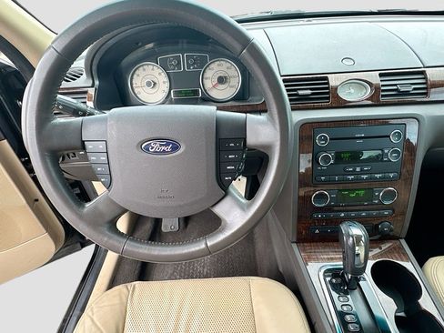 Used 2008 Ford Taurus Limited FWD image 12