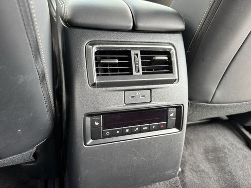 Used 2025 MAZDA CX-70 3.3 Turbo w/ Premium Plus Pkg image 38