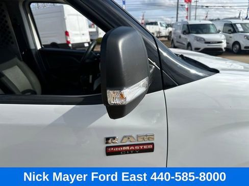 Used 2022 RAM ProMaster City Tradesman FWD image 10
