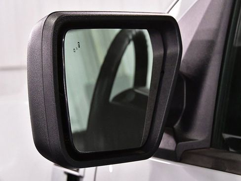 Used 2023 Ford F150 XLT image 16