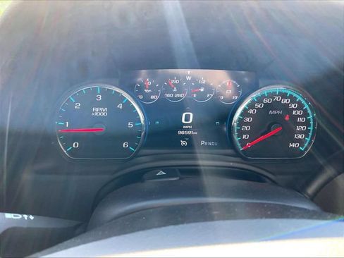 Used 2018 GMC Yukon Denali w/ Open Road Package AWD/4WD image 19