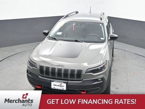 Used 2022 Jeep Cherokee Trailhawk w/ Premium Leather Package AWD/4WD image 30