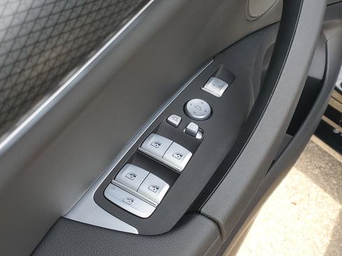 Certified 2023 BMW X3 xDrive30i w/ M Sport Package image 6