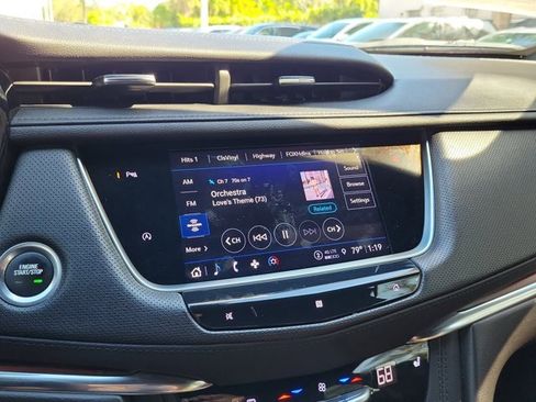 Used 2021 Cadillac XT5 Premium Luxury image 19