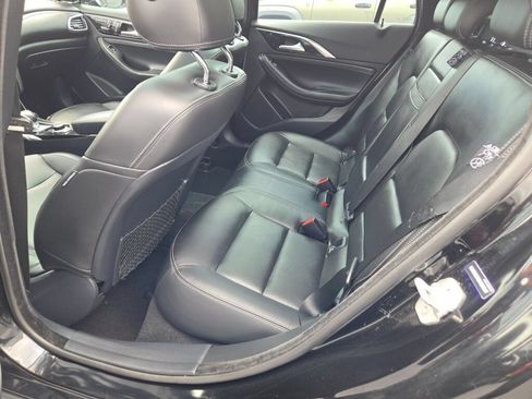 Used 2018 INFINITI QX30 Premium w/ Navigation Package AWD/4WD image 15
