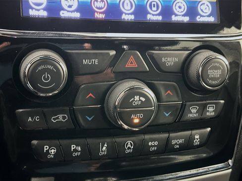 Used 2021 Jeep Grand Cherokee Limited w/ Quick Order Package 28K 80th image 23