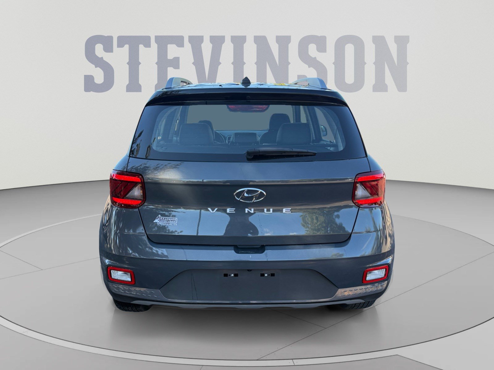 Used 2024 Hyundai Venue Limited FWD image 4