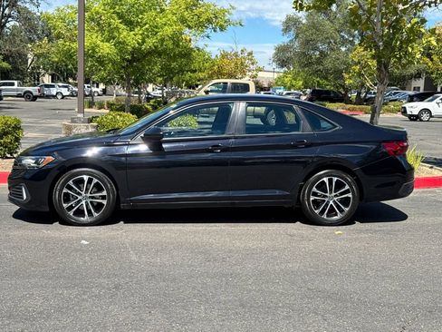 Used 2023 Volkswagen Jetta Sport FWD image 8