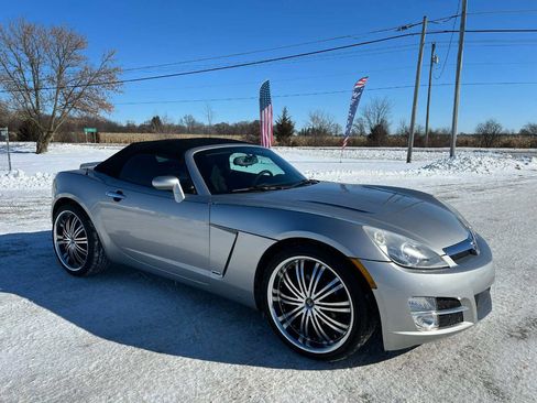Used 2007 Saturn Sky Base 2dr Convertible image 1