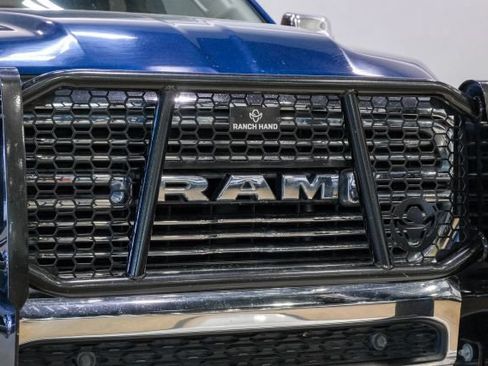 Used 2022 RAM 1500 Laramie AWD/4WD image 57