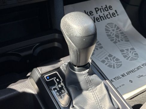 Used 2023 Toyota Tacoma SR RWD image 5