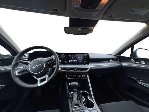 Used 2022 Kia K5 LXS image 17