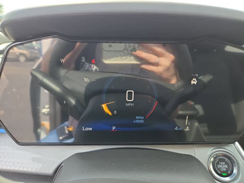 New 2026 Chevrolet Trax LT w/ LT Convenience Package FWD image 21