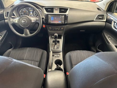 Used 2017 Nissan Sentra SV w/ Driver's Assist Package FWD image 17