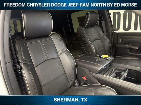 Used 2022 RAM 2500 Limited w/ Snow Chief Group AWD/4WD image 9