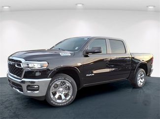 New 2026 RAM 1500 4x4 Crew Cab video 2