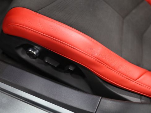 Used 2024 Chevrolet Corvette Z06 RWD image 20