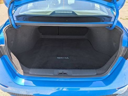 Used 2025 Nissan Sentra SV FWD image 30